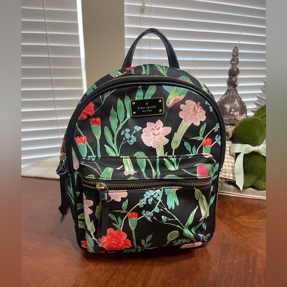 Kate Spade medium hummingbird backpack - Picture 1 of 14